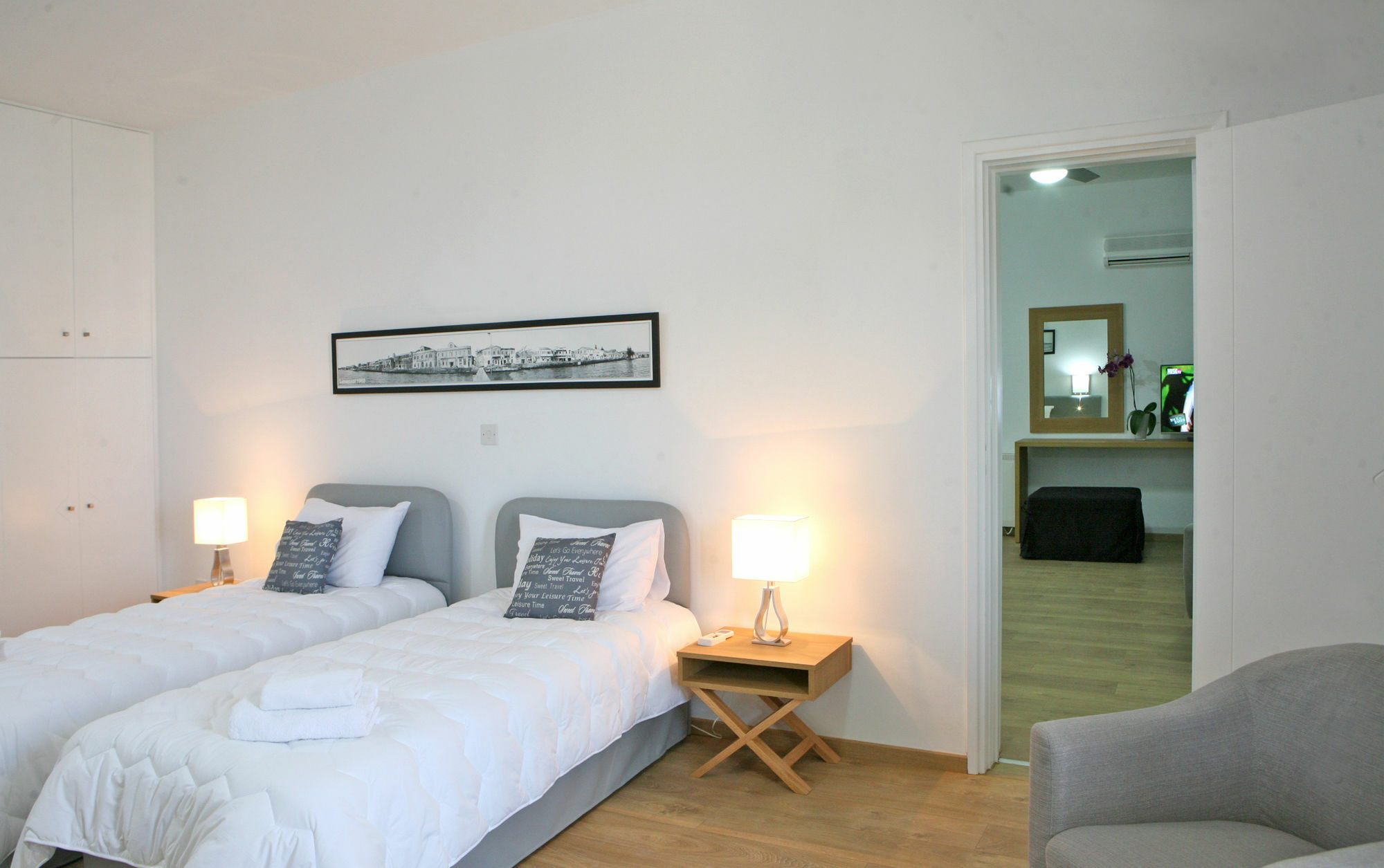 Corina Suites And Apartments Limassol Exterior foto